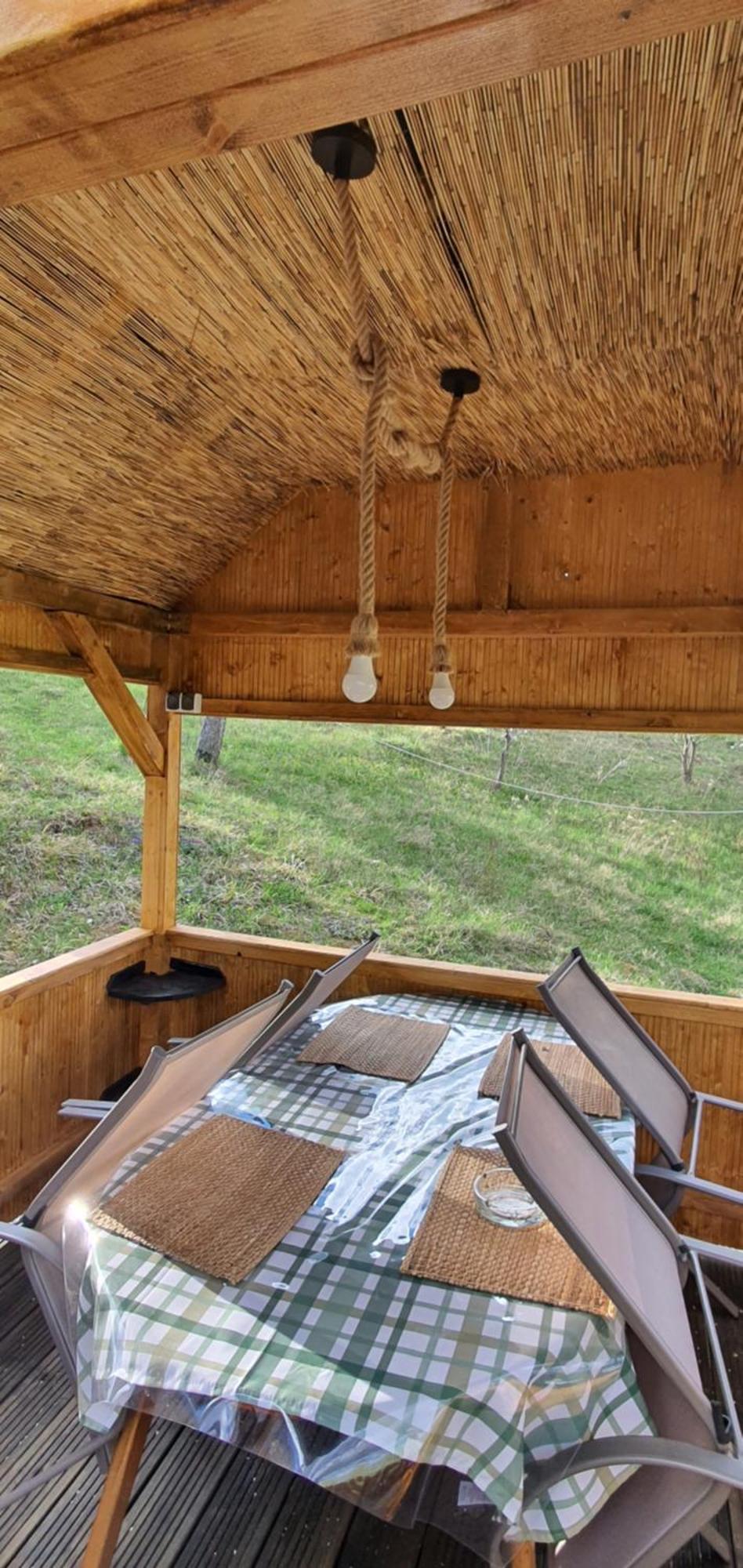 Cabana Din Livada Pucioasa 외부 사진